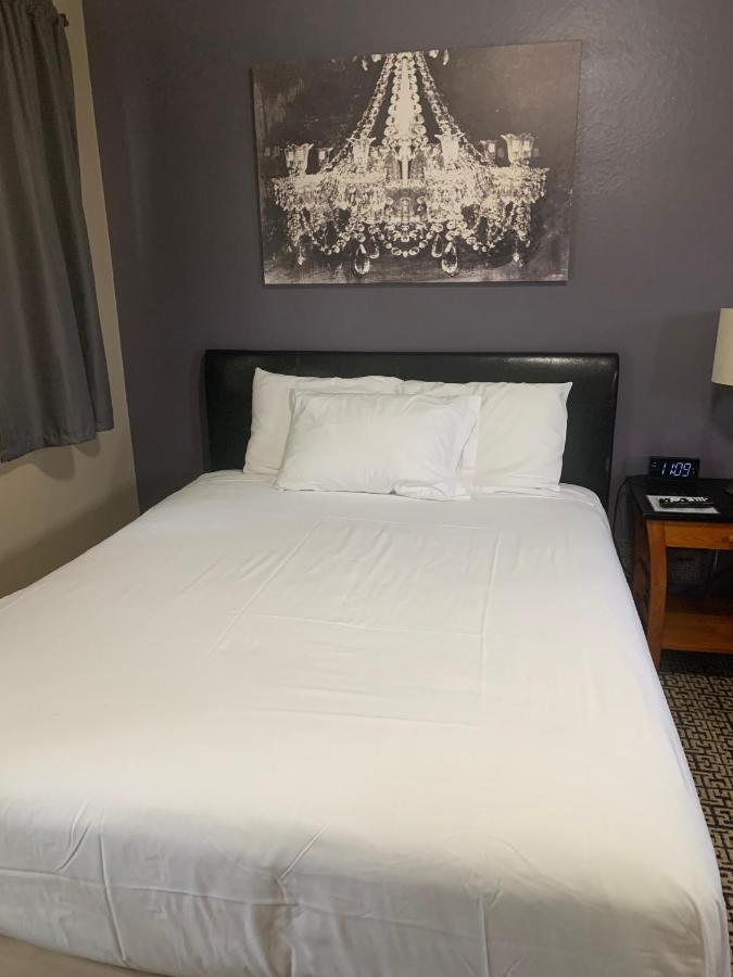 The Triangle Motel Alma Екстериор снимка